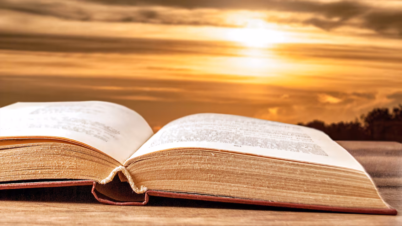 10 versículos bíblicos que hablan sobre la Palabra de Dios